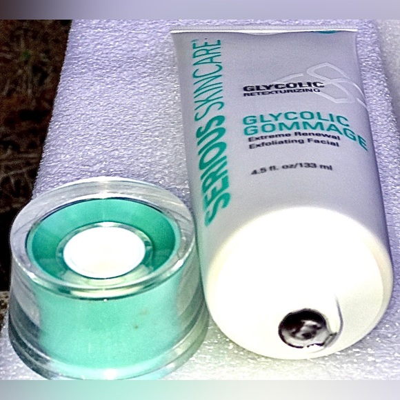 SERIOUS SKINCARE GLYCOLIC Retexturizing Renewal Exfoliating Facial Cleanser - Picture 6 of 6